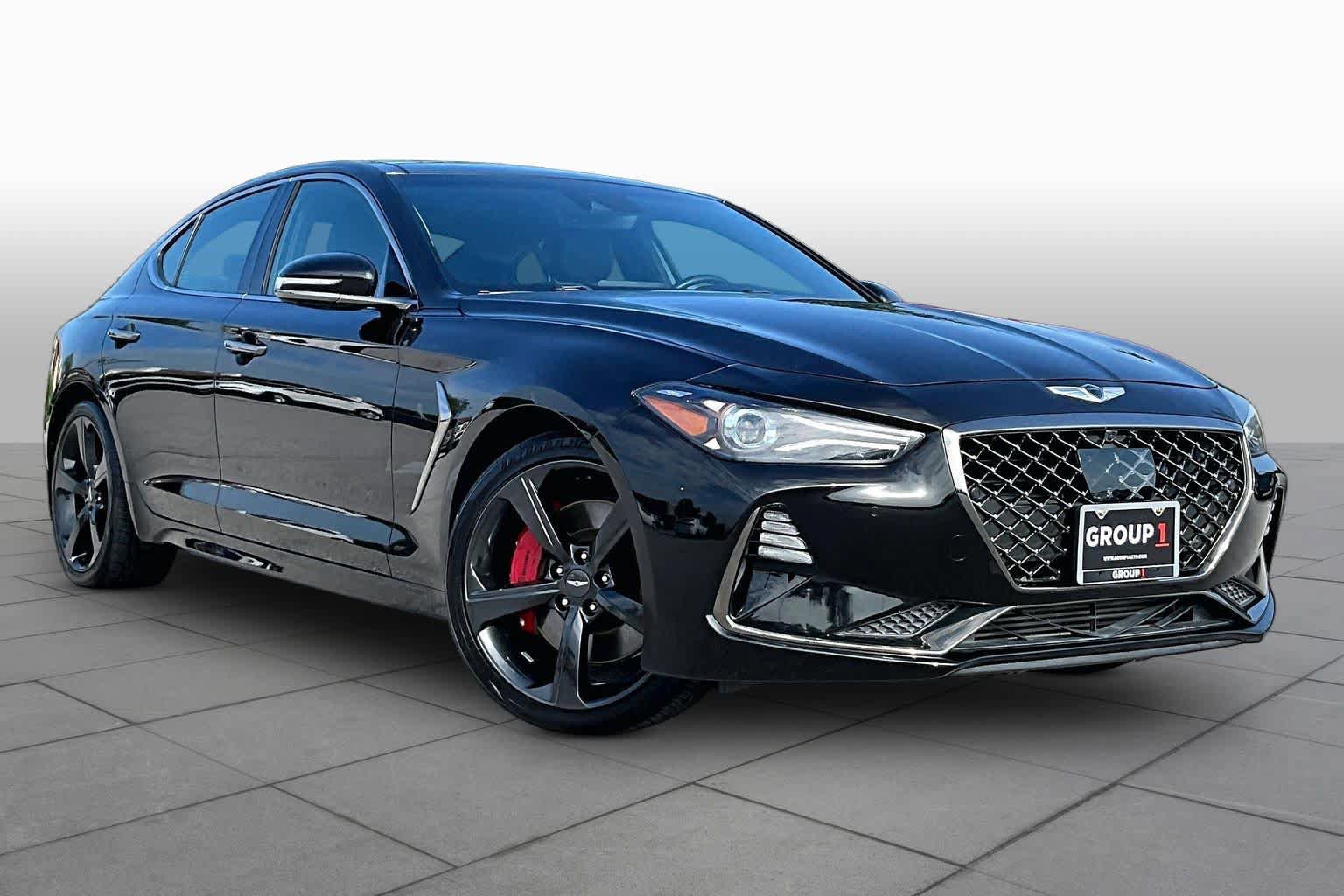 Used 2019 Genesis G70 3.3T Advanced w/ Sport Package RWD image 3