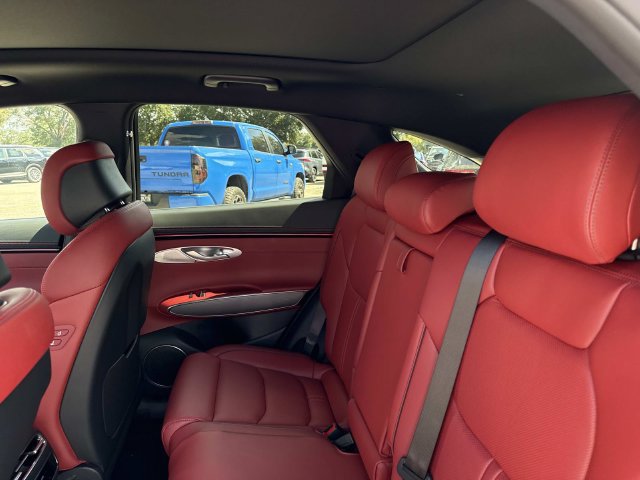 New 2027 Genesis GV70 2.5T Sport Prestige AWD/4WD image 13