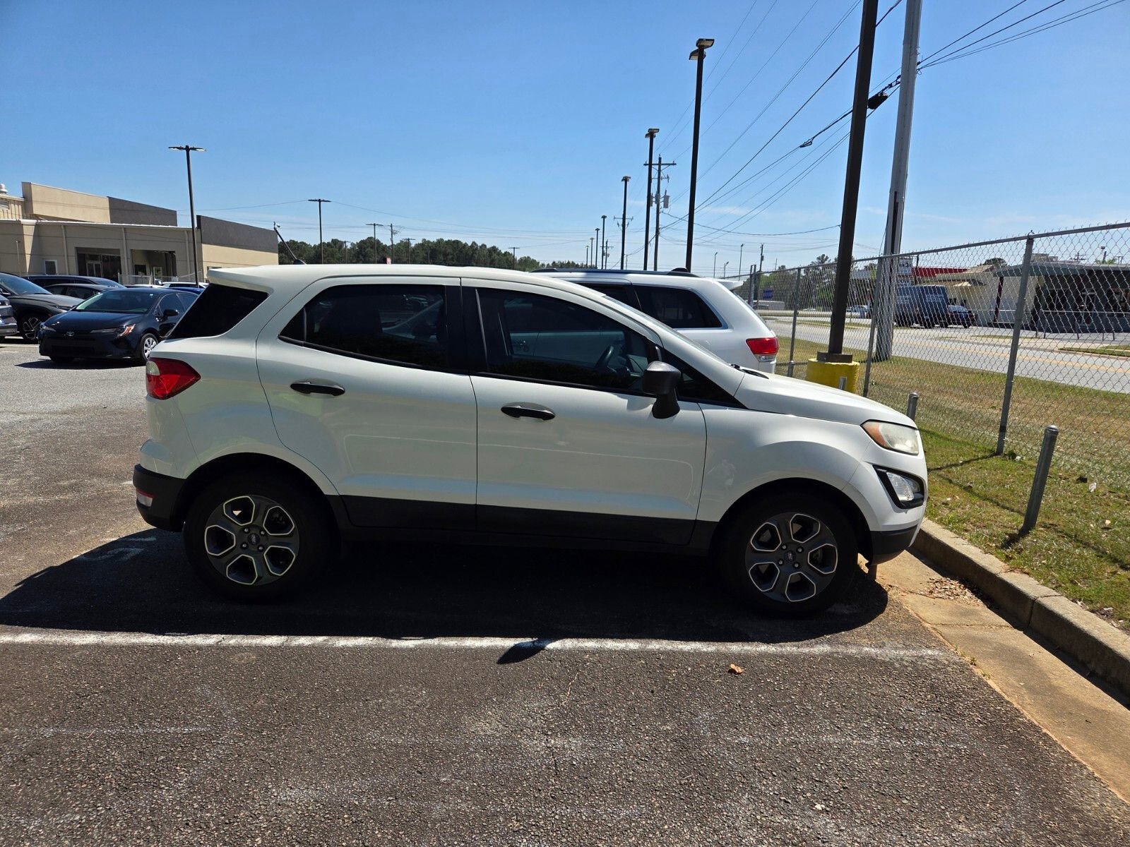 Used 2018 Ford EcoSport S FWD image 10