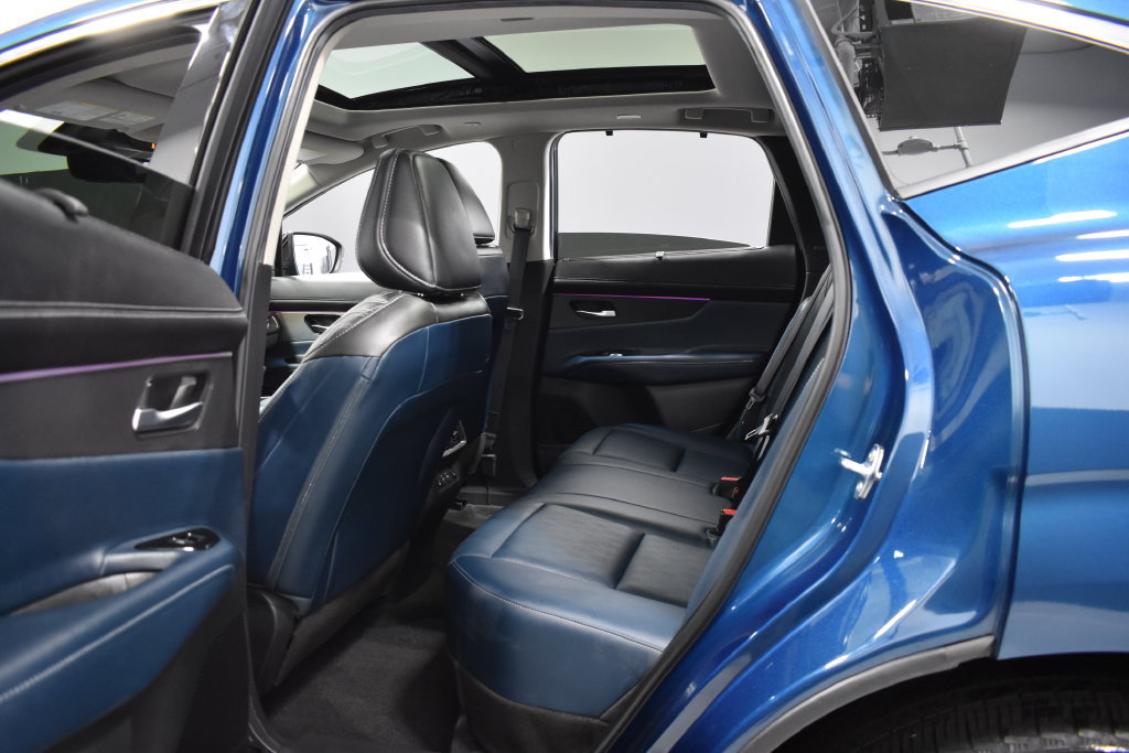 Used 2025 Nissan Murano Platinum w/ Cargo Package AWD/4WD image 37