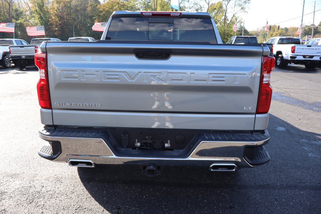 New 2026 Chevrolet Silverado 1500 LT w/ Z71 Off-Road Package AWD/4WD image 24