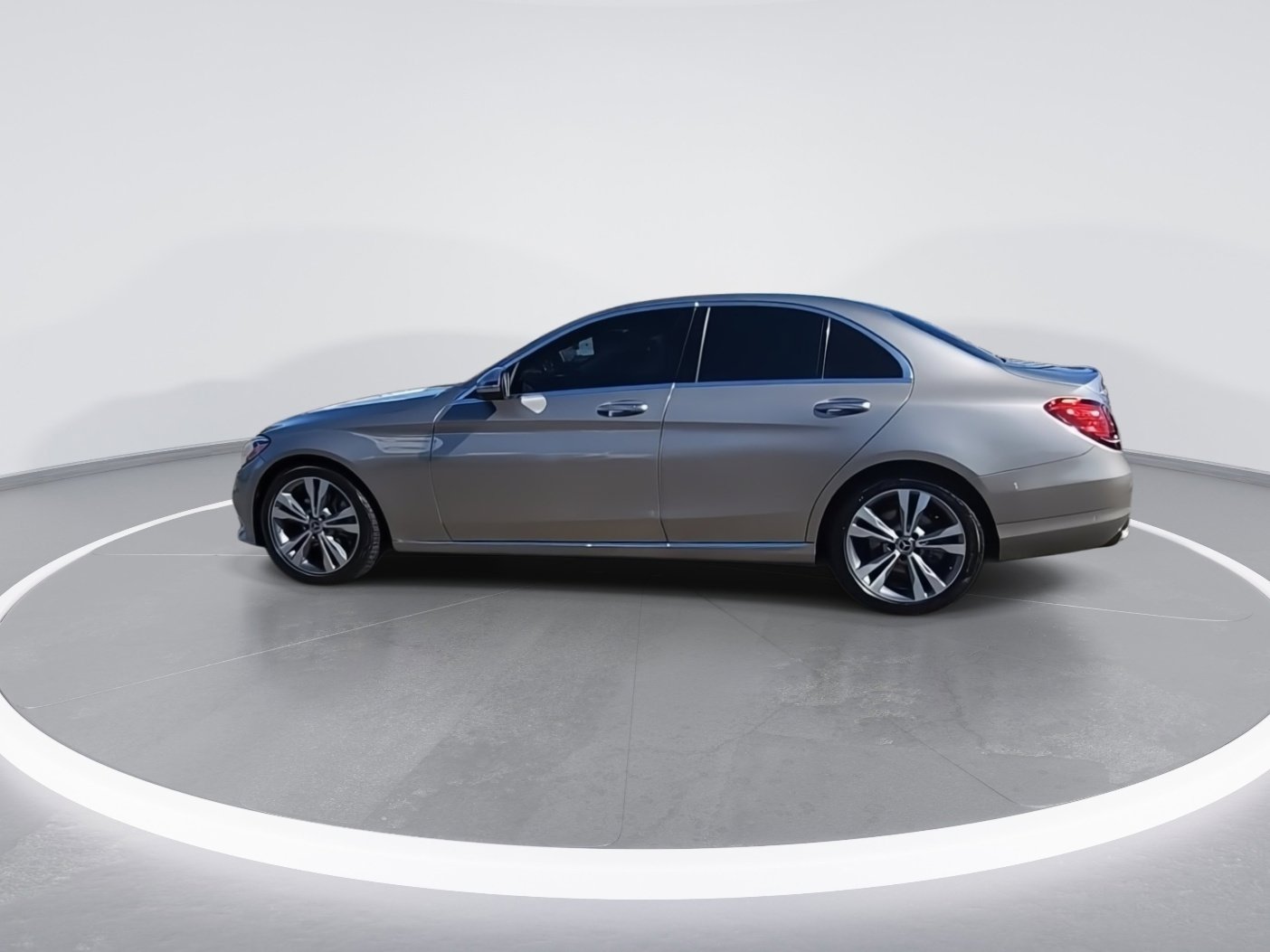 Used 2021 Mercedes-Benz C 300 RWD 4D Sedan C 300 w/ Premium Package image 3