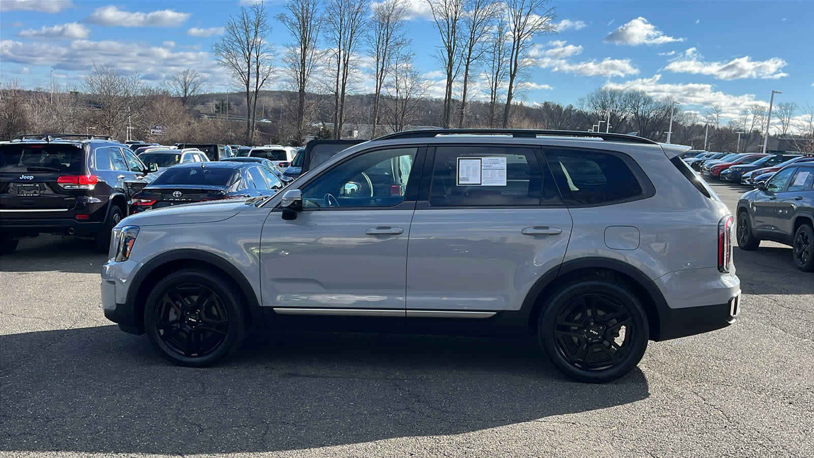 Used 2023 Kia Telluride SX X-Line image 9