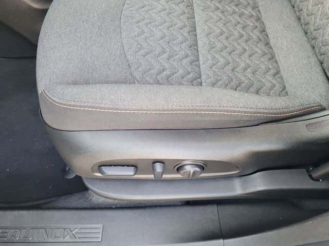 Used 2022 Chevrolet Equinox LT image 25