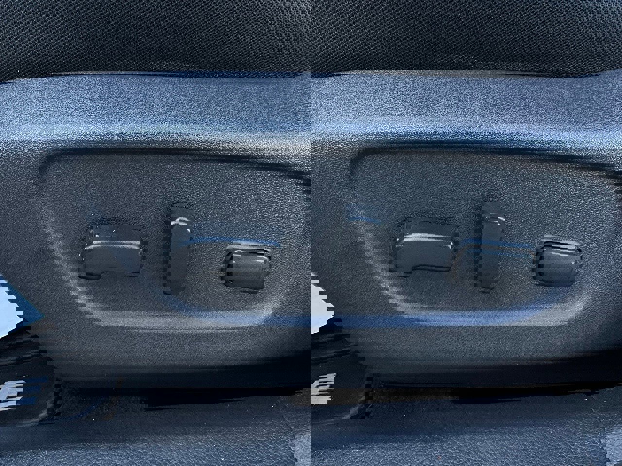 Used 2018 Nissan Rogue SV image 11