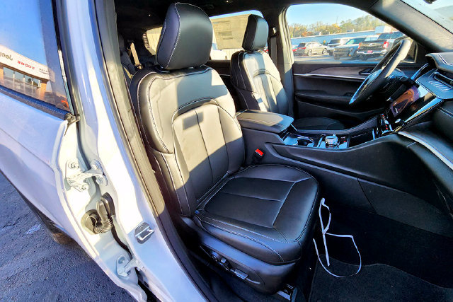 New 2027 Jeep Grand Cherokee L Limited AWD/4WD image 28