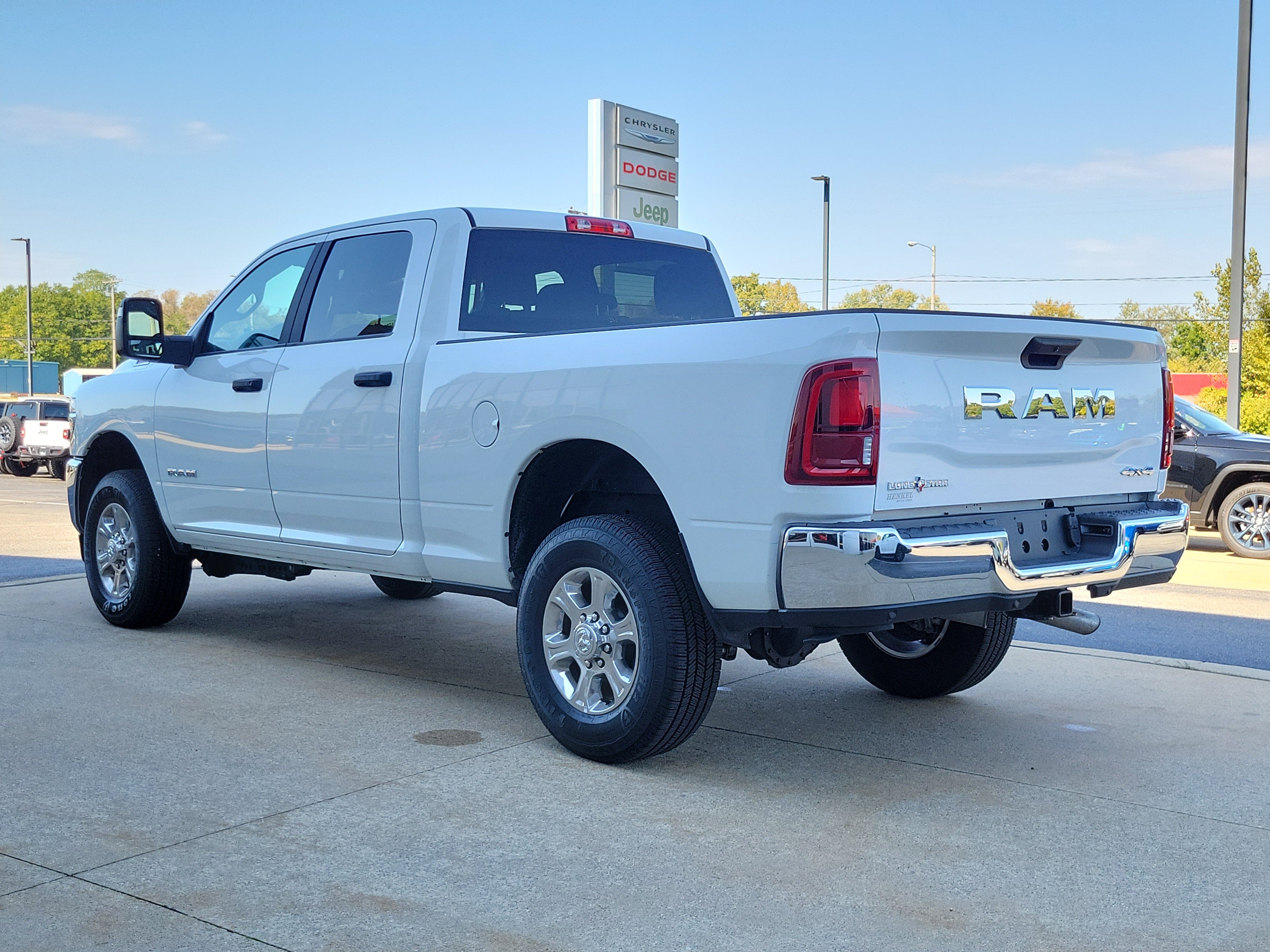 Used 2025 RAM 3500 Lone Star w/ Safety Group AWD/4WD image 3