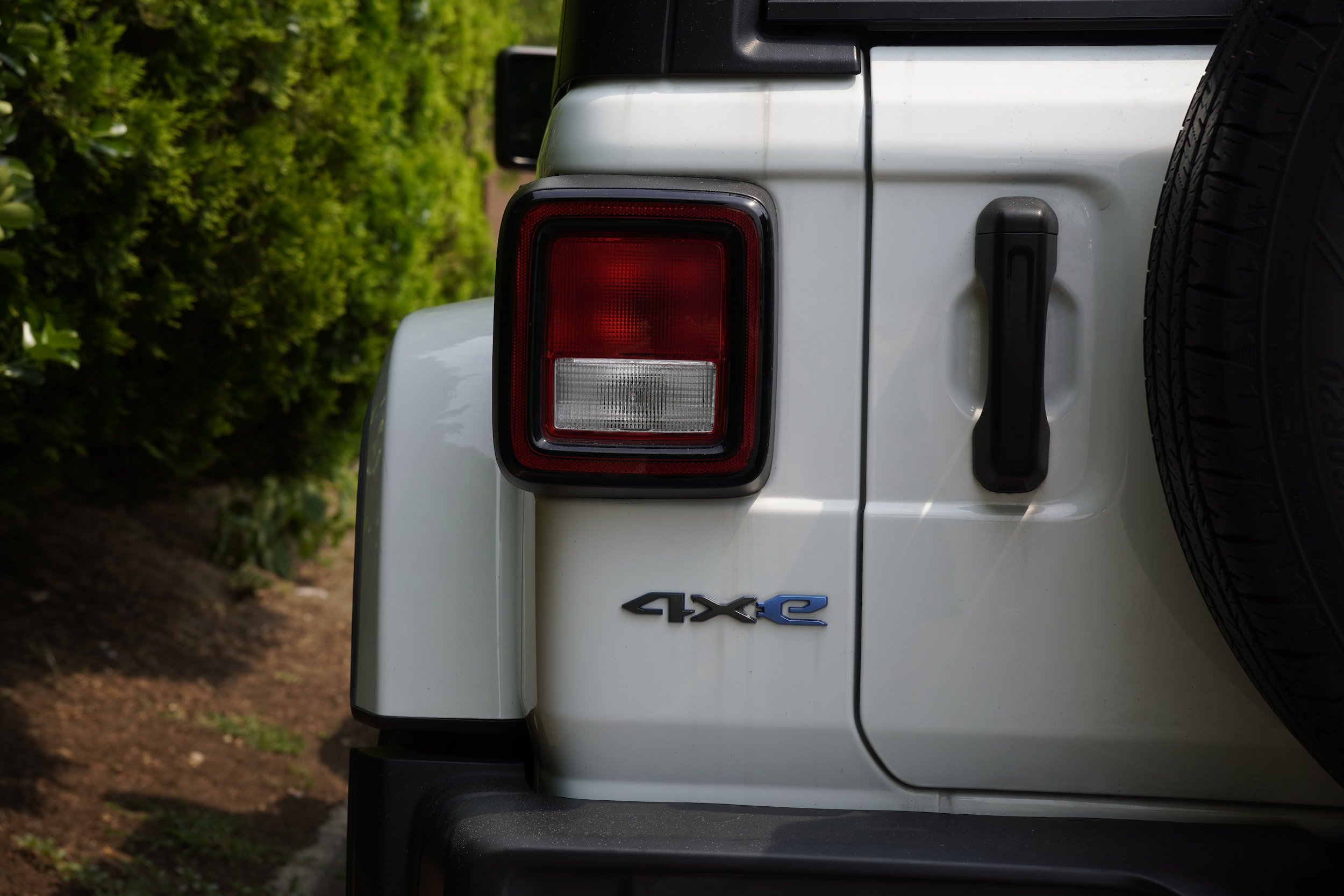 Used 2024 Jeep Wrangler Unlimited w/ LED Headlamp & Fog Lamp Group AWD/4WD image 7