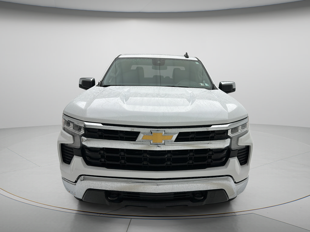 Used 2024 Chevrolet Silverado 1500 LT AWD/4WD image 2