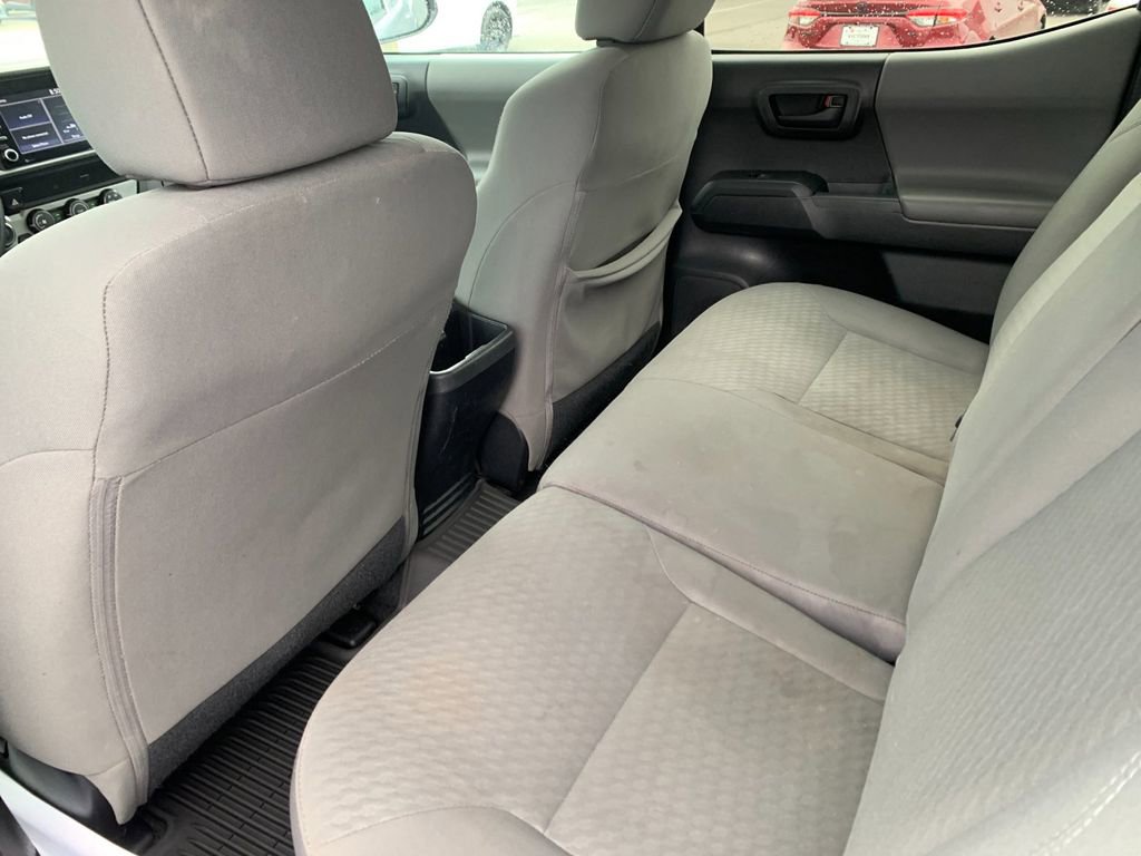 Used 2020 Toyota Tacoma SR image 14
