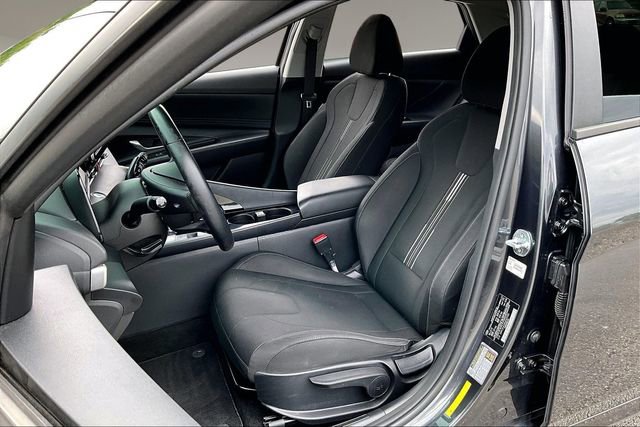 Used 2021 Hyundai Elantra SEL w/ Convenience Package image 19