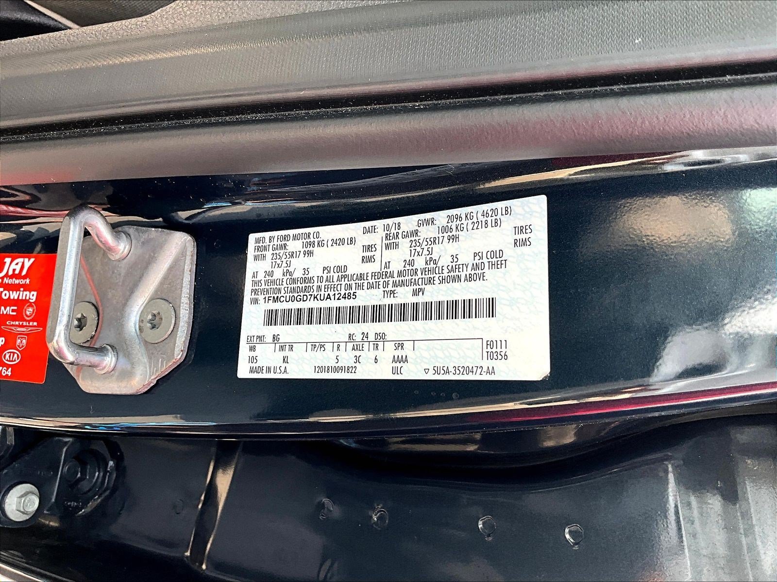 Used 2019 Ford Escape SE FWD image 17