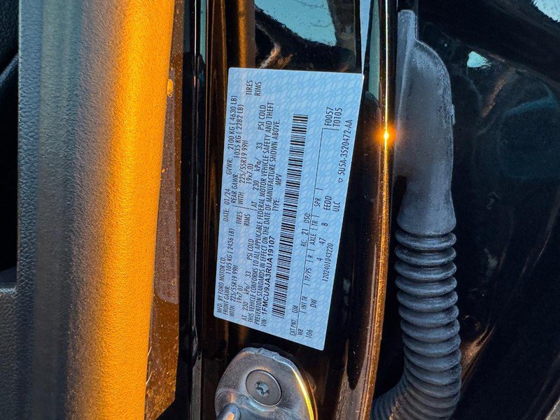 Used 2024 Ford Escape Platinum w/ Premium Technology Package image 26