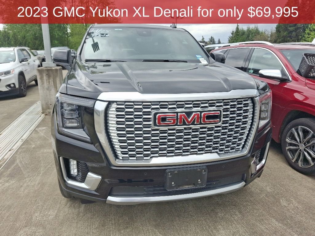 Used 2023 GMC Yukon XL Denali AWD/4WD image 3