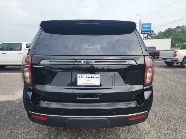 Used 2021 Chevrolet Suburban Z71 w/ Z71 Signature Package AWD/4WD image 8