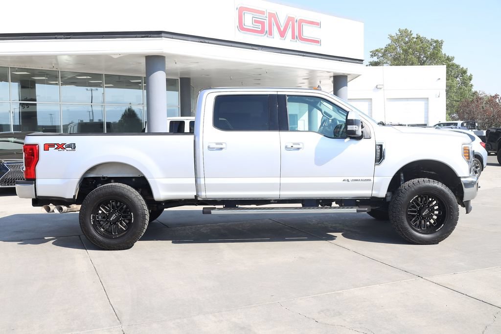 Used 2019 Ford F350 Lariat w/ Lariat Ultimate Package AWD/4WD image 7