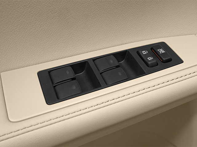 Used 2014 Lexus ES 300h w/ Luxury Package w/Bamboo Trim FWD image 22