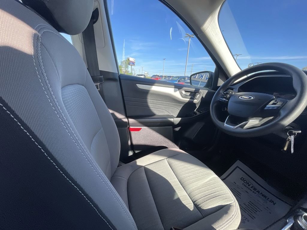 Used 2022 Ford Escape S FWD image 15