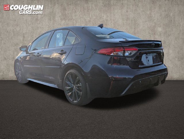 Used 2024 Toyota Corolla SE FWD image 5