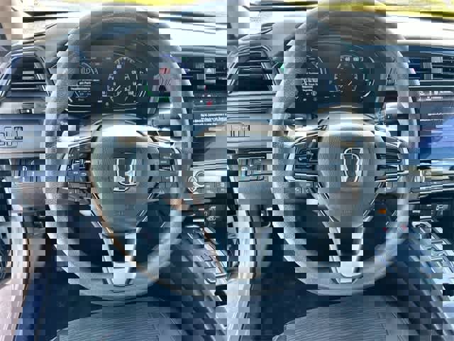 Used 2021 Honda Insight EX image 17