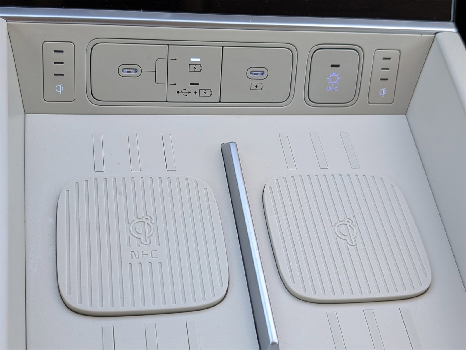 Used 2025 Hyundai Santa Fe Calligraphy image 24