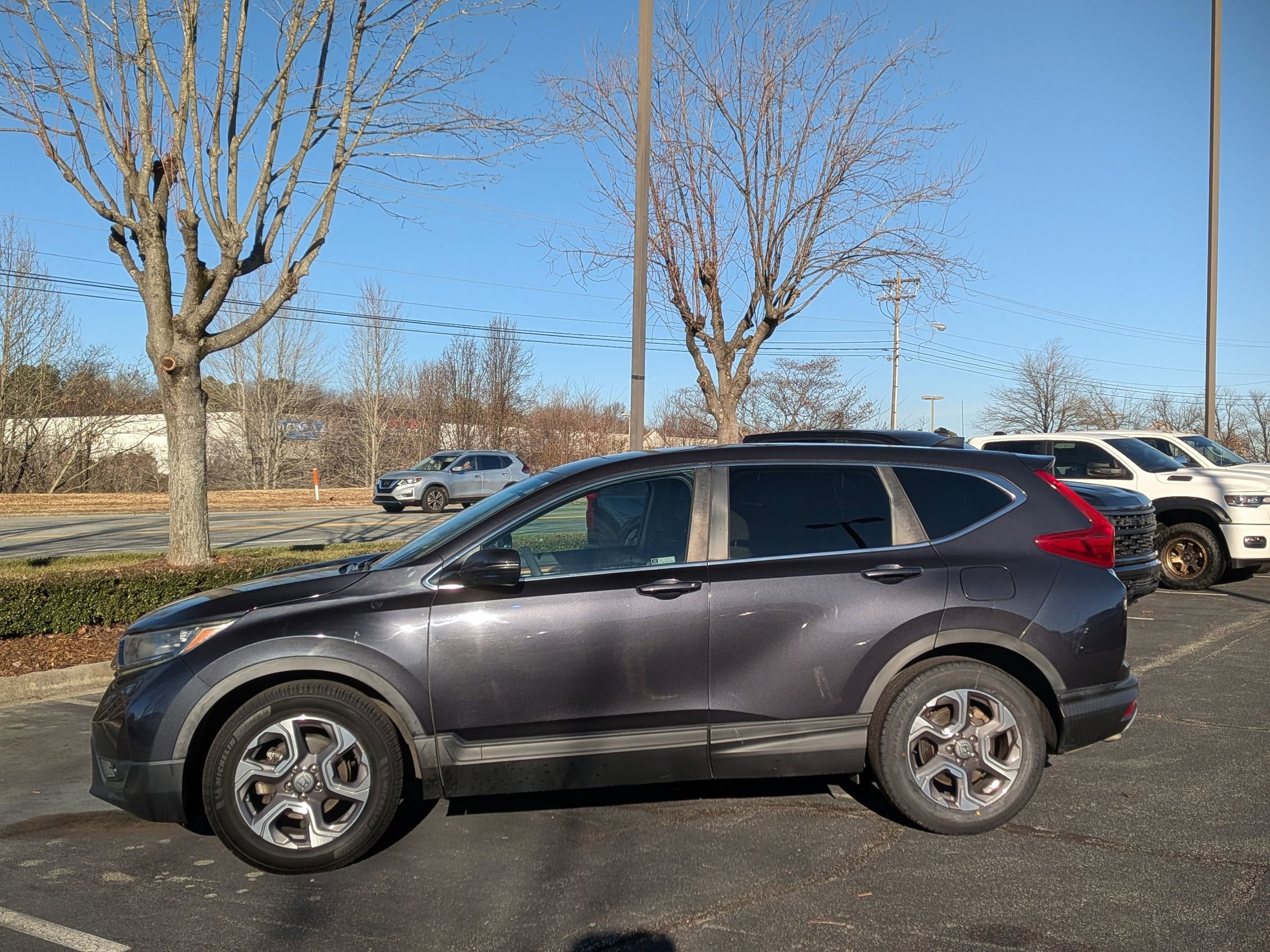 Used 2018 Honda CR-V EX image 6