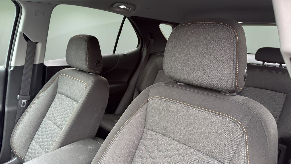 Used 2019 Chevrolet Equinox LT image 12