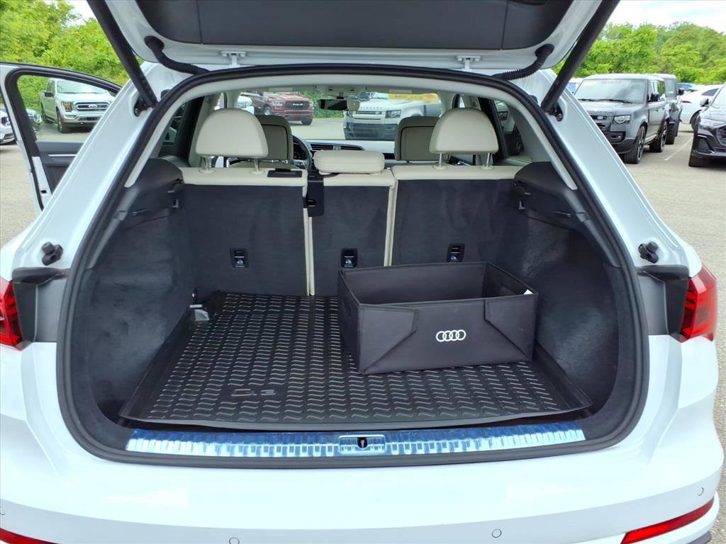 Certified 2024 Audi Q3 2.0T Premium Plus AWD/4WD image 13