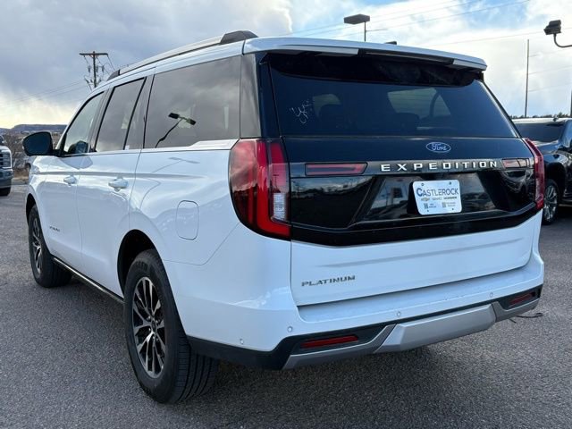 Used 2025 Ford Expedition Platinum image 2