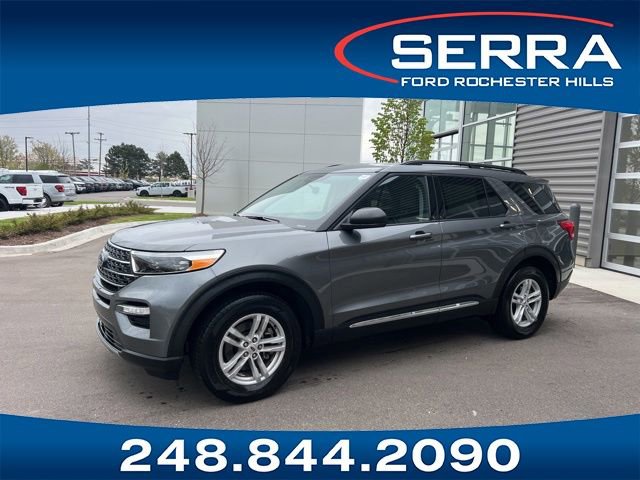 Used 2024 Ford Explorer XLT w/ Equipment Group 202A AWD/4WD image 1