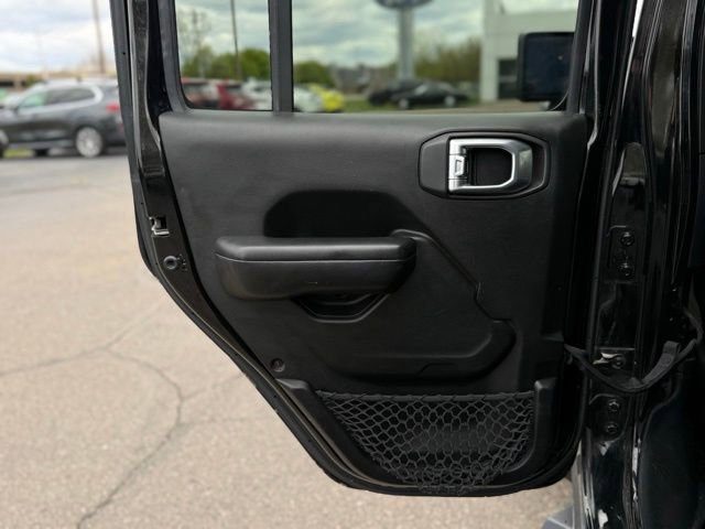 Used 2019 Jeep Wrangler Unlimited Sport AWD/4WD image 13
