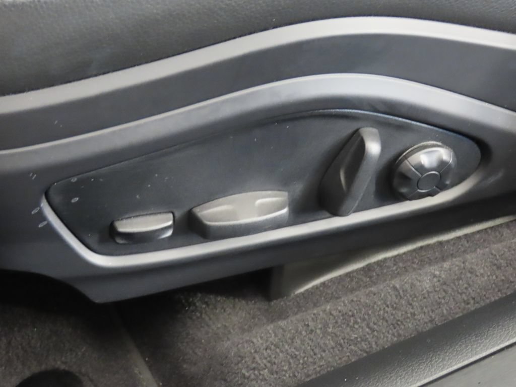 Certified 2023 Porsche Panamera RWD image 39