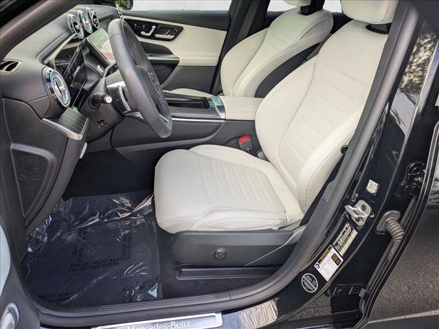 Used 2023 Mercedes-Benz GLC 300 image 16