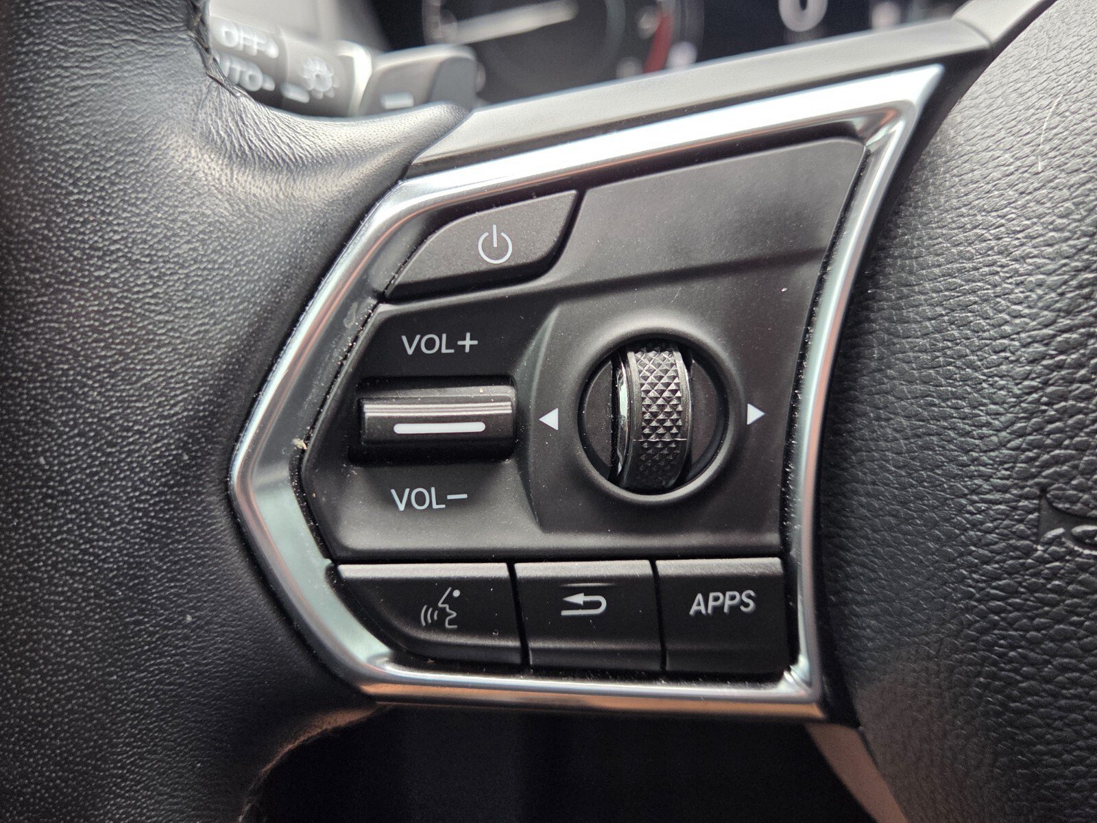 Used 2024 Acura RDX w/ Technology Package AWD/4WD image 25