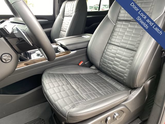 Used 2026 Cadillac Escalade Platinum Sport w/ LPO, ONYX Package AWD/4WD image 25