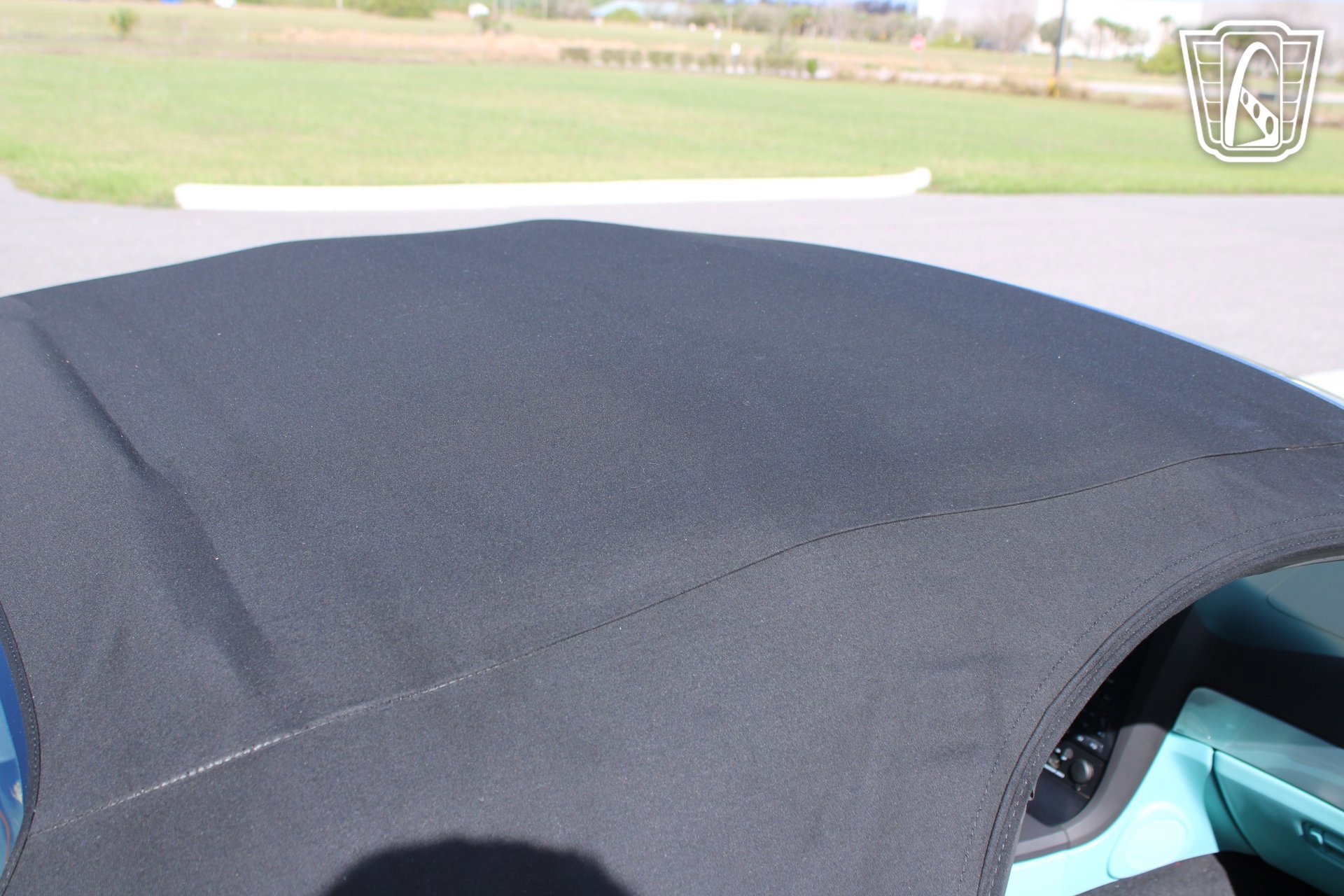 Used 2002 Ford Thunderbird image 40