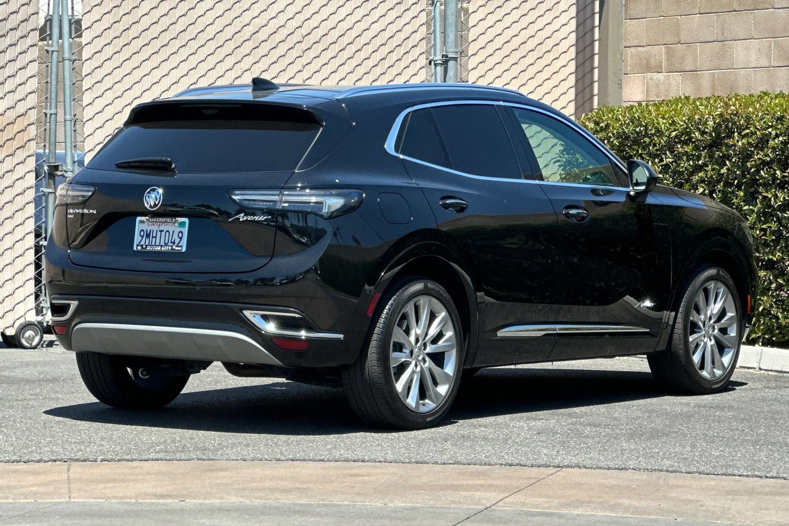 Certified 2023 Buick Envision Avenir AWD/4WD image 4
