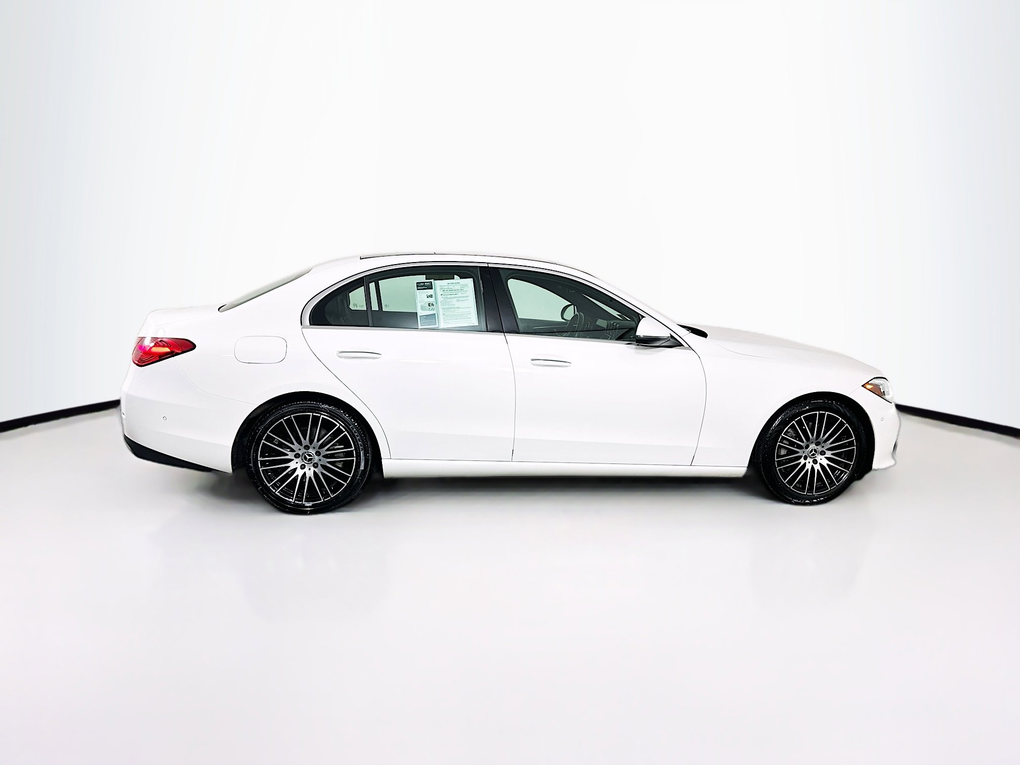 Used 2024 Mercedes-Benz C 300 Sedan image 10