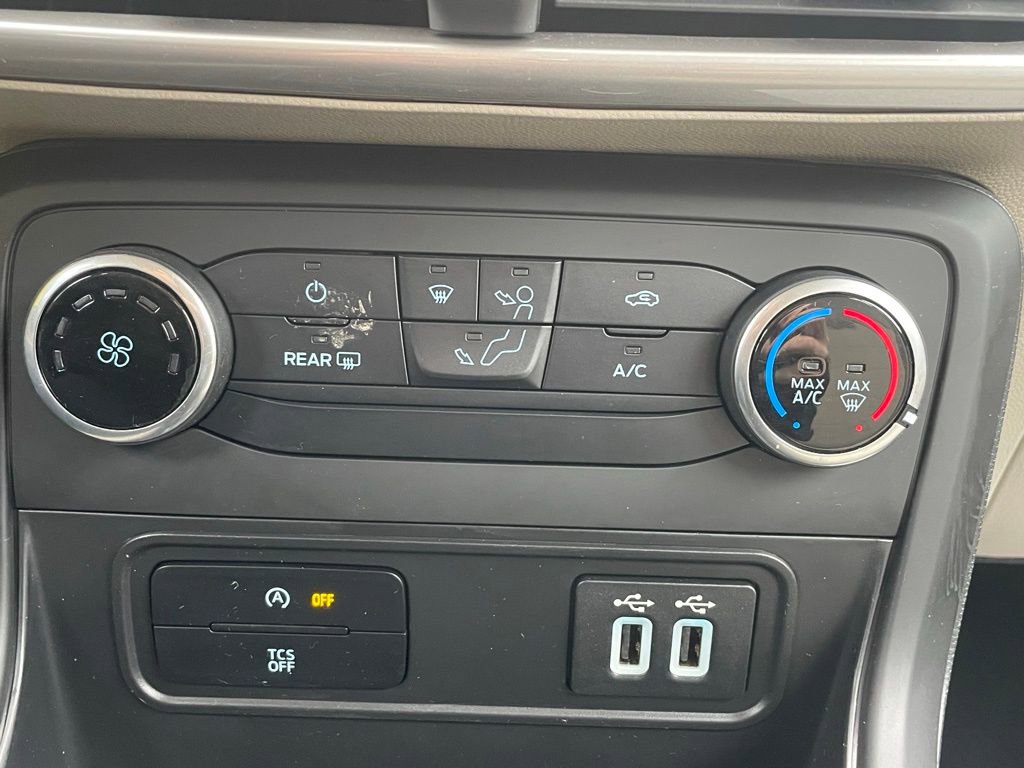 Used 2022 Ford EcoSport S image 31