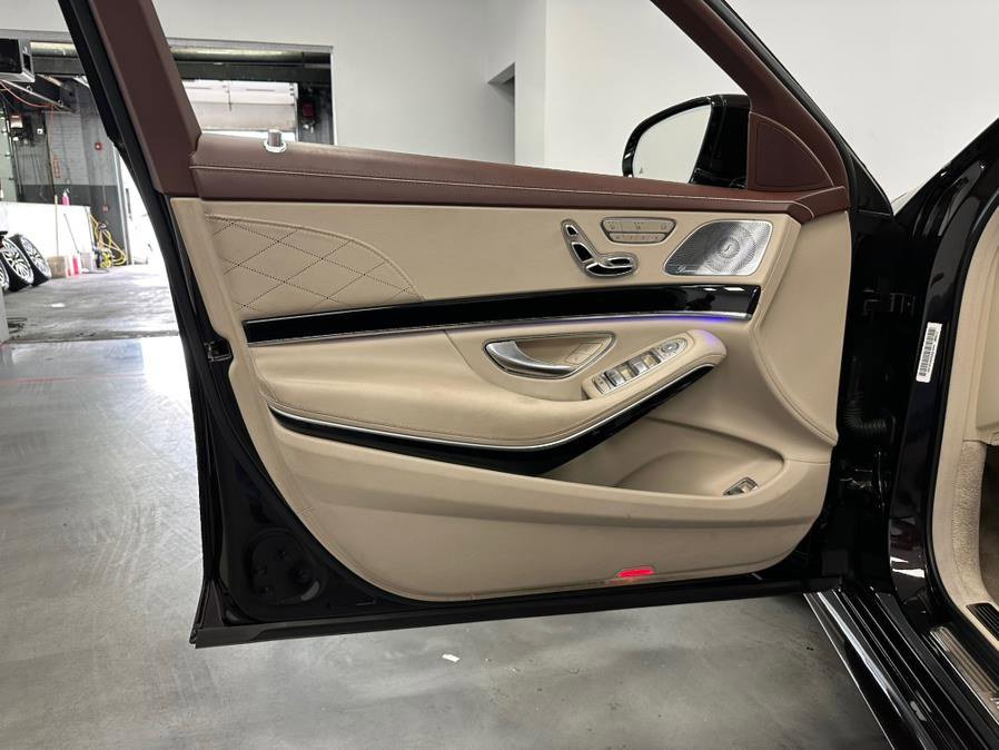 Used 2018 Mercedes-Benz S 560 4MATIC Sedan w/ AMG Line Exterior image 34