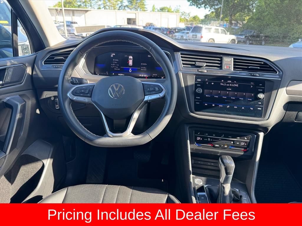 Used 2023 Volkswagen Tiguan SE FWD image 13