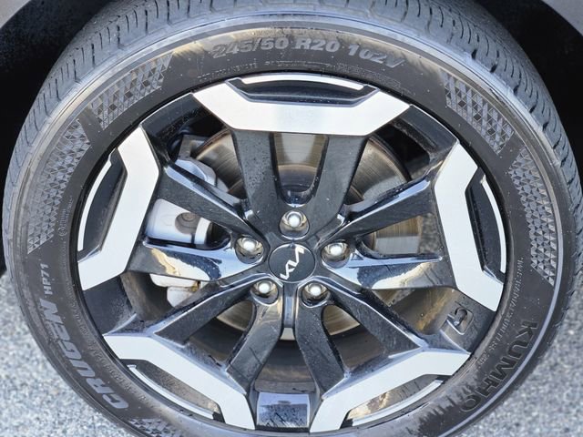 Used 2025 Kia Telluride S image 10