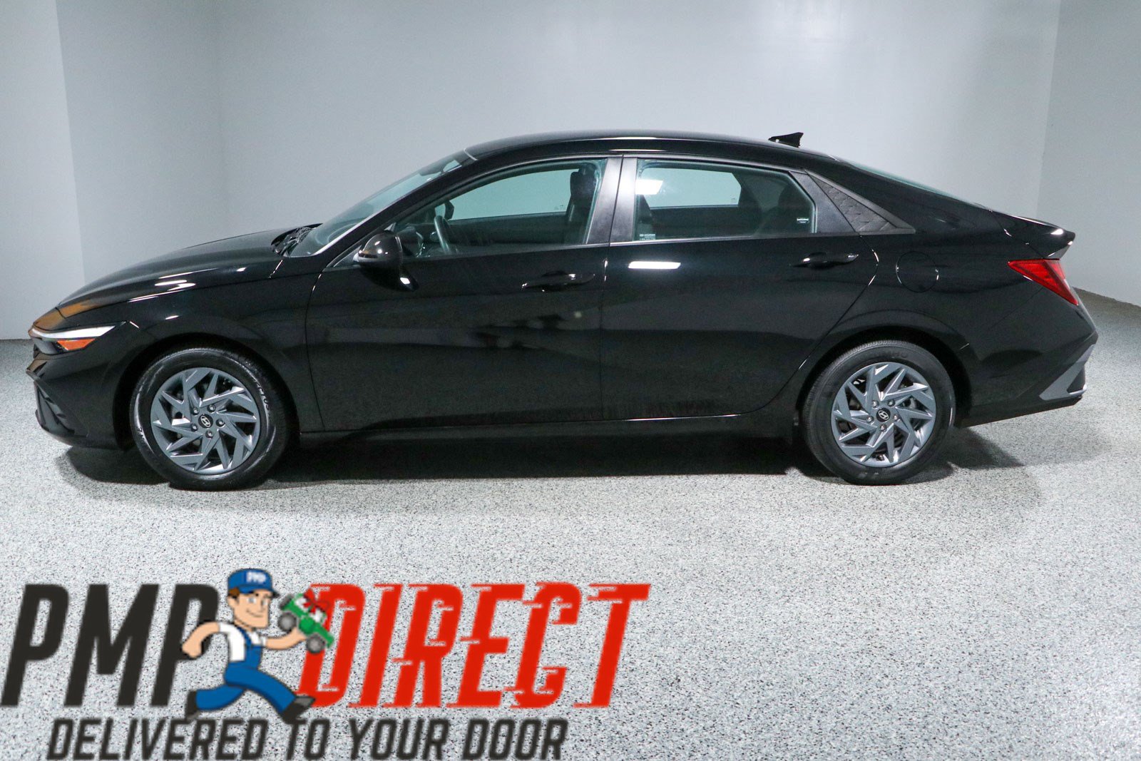 Used 2024 Hyundai Elantra SEL FWD image 10