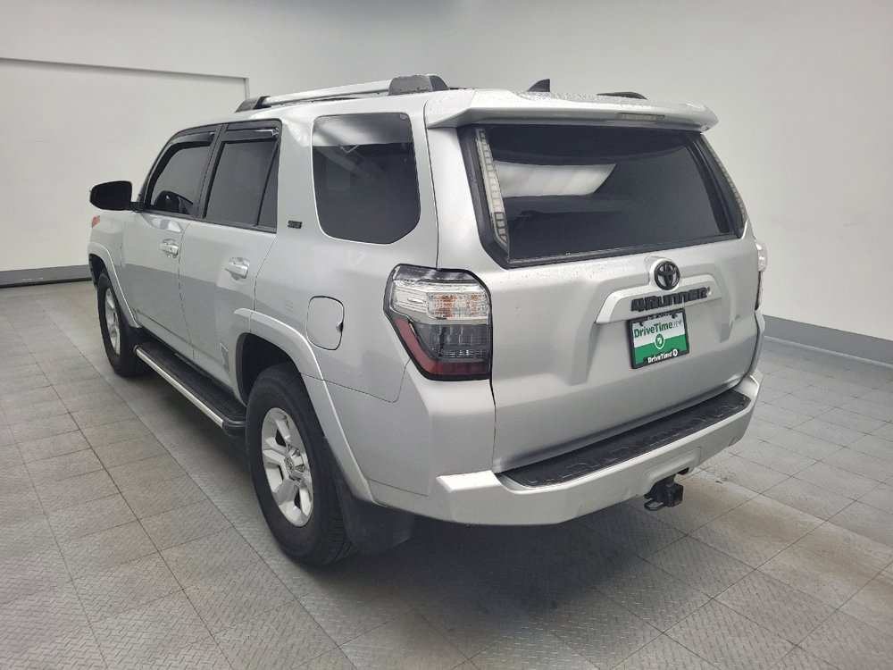 Used 2020 Toyota 4Runner SR5 image 5