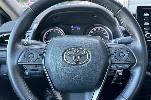 Used 2024 Toyota Camry SE image 21