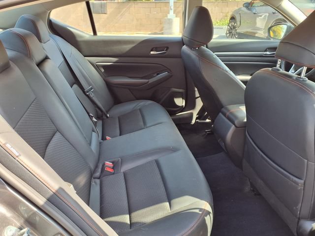 Used 2024 Nissan Altima 2.5 SR FWD image 23