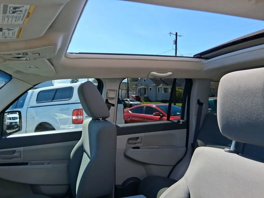 Used 2008 Jeep Liberty Sport w/ Popular Equipment Group image 17