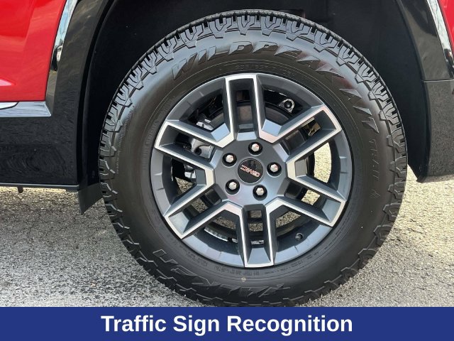 Used 2026 GMC Terrain AT4 w/ Convenience Package III AWD/4WD image 11
