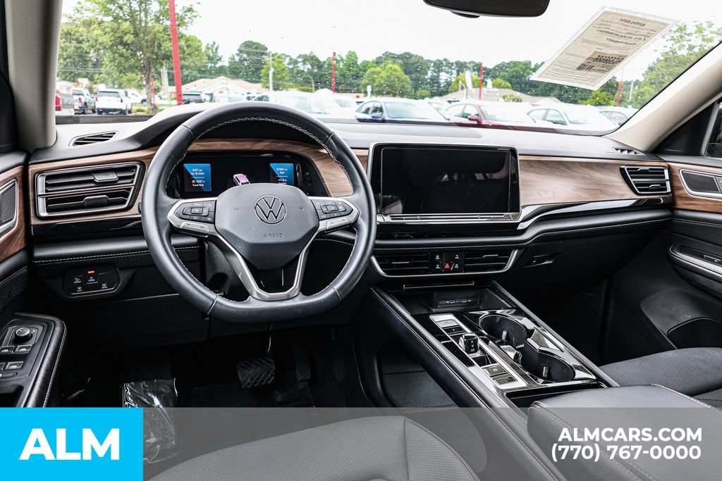 Used 2024 Volkswagen Atlas SE FWD image 30