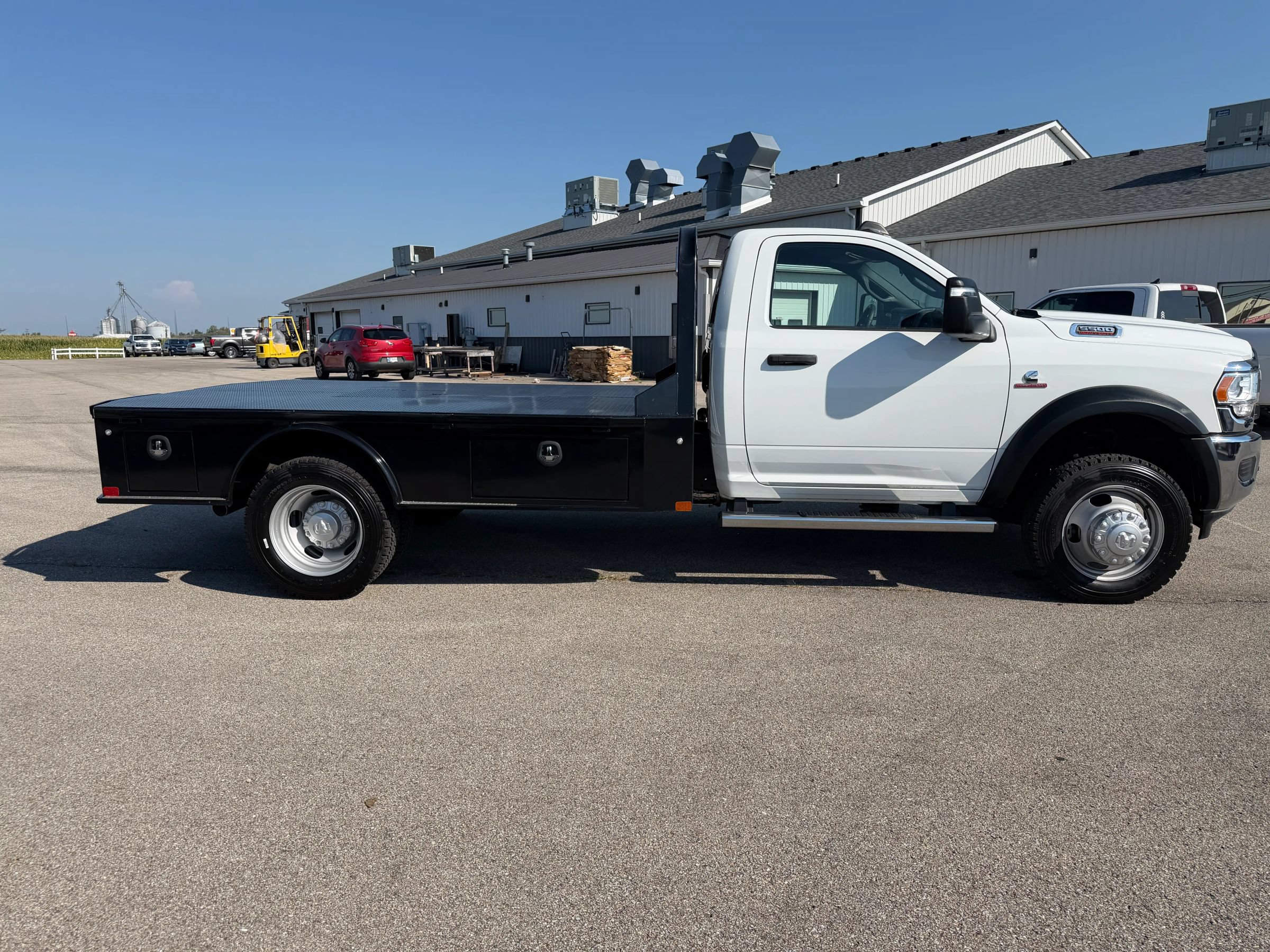 Used 2024 RAM 5500 Tradesman AWD/4WD image 9